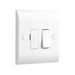 Saxby Curved Edge 13A Switched Fused Spur Unit