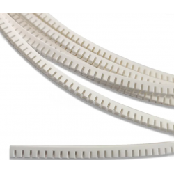 FUSEBOX 1 X 5M 1.2MM WHITE GROMMET STRIP