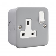 Saxby Metal Clad 13A 1 Gang Double Pole Switched Socket