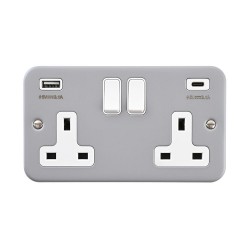 Saxby Metal Clad 13A 2 Gang Double Pole Switched Socket with 15.5W USB A+C