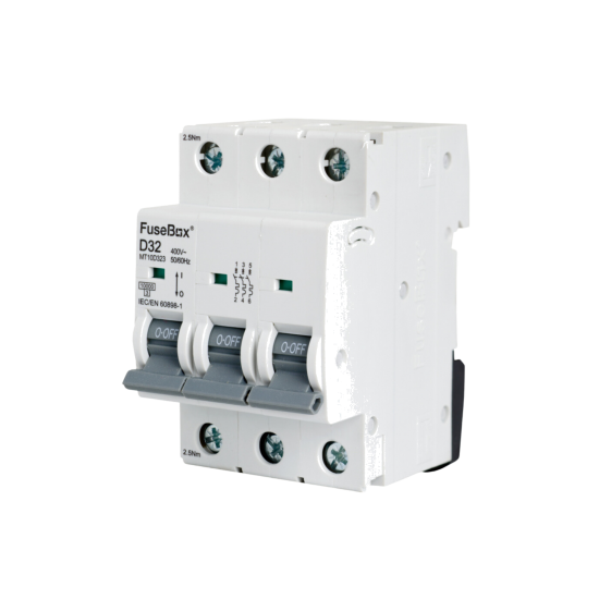 FUSEBOX 32A 10KA D TYPE 3 POLE MCB